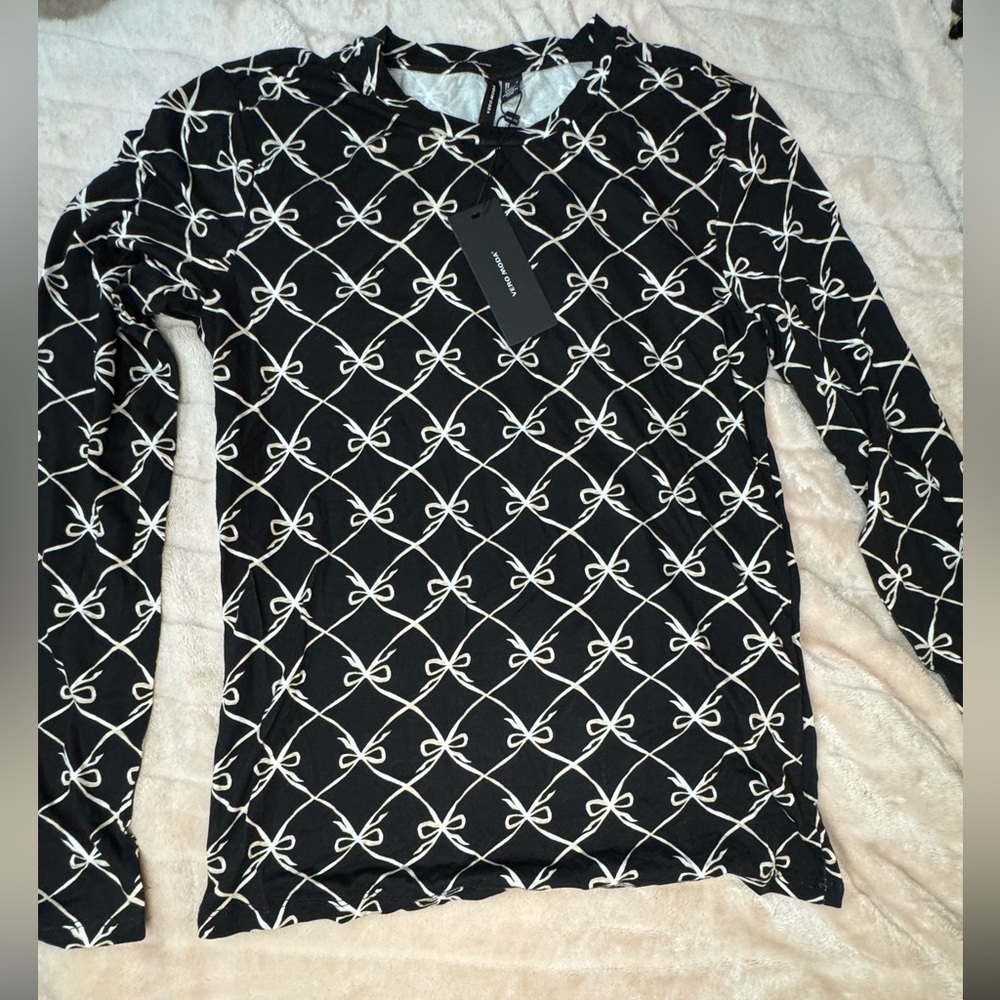 Vero Moda Black Top with White Bow Pattern